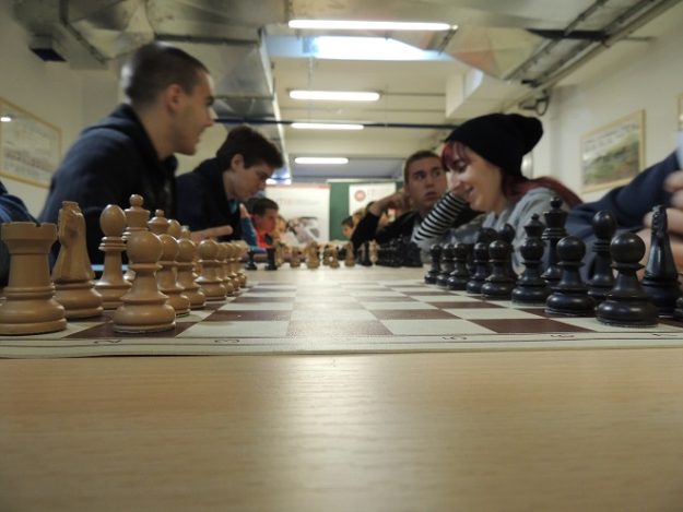 Takmičenje u šahu na ITHS-u