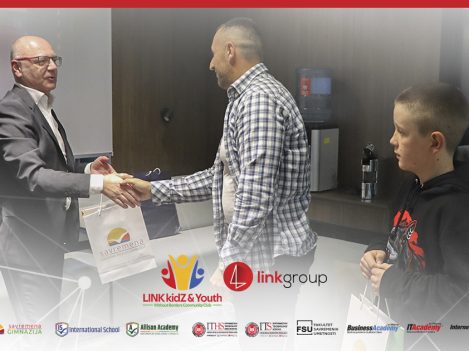 Dodela nagrada Dejanu Davitkoviću i Milošu Joviću